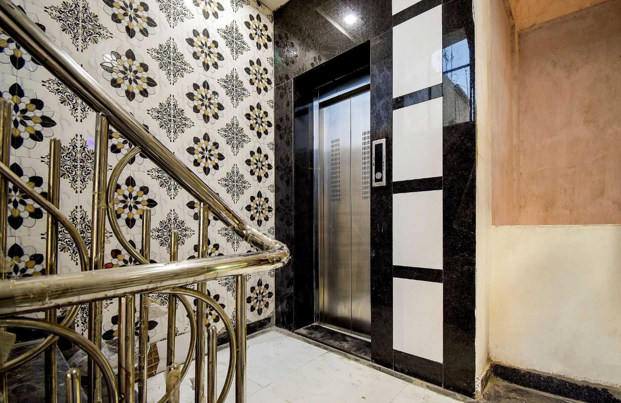 Oyo Flagship Mariyam Service Apartments Nagpur Zewnętrze zdjęcie